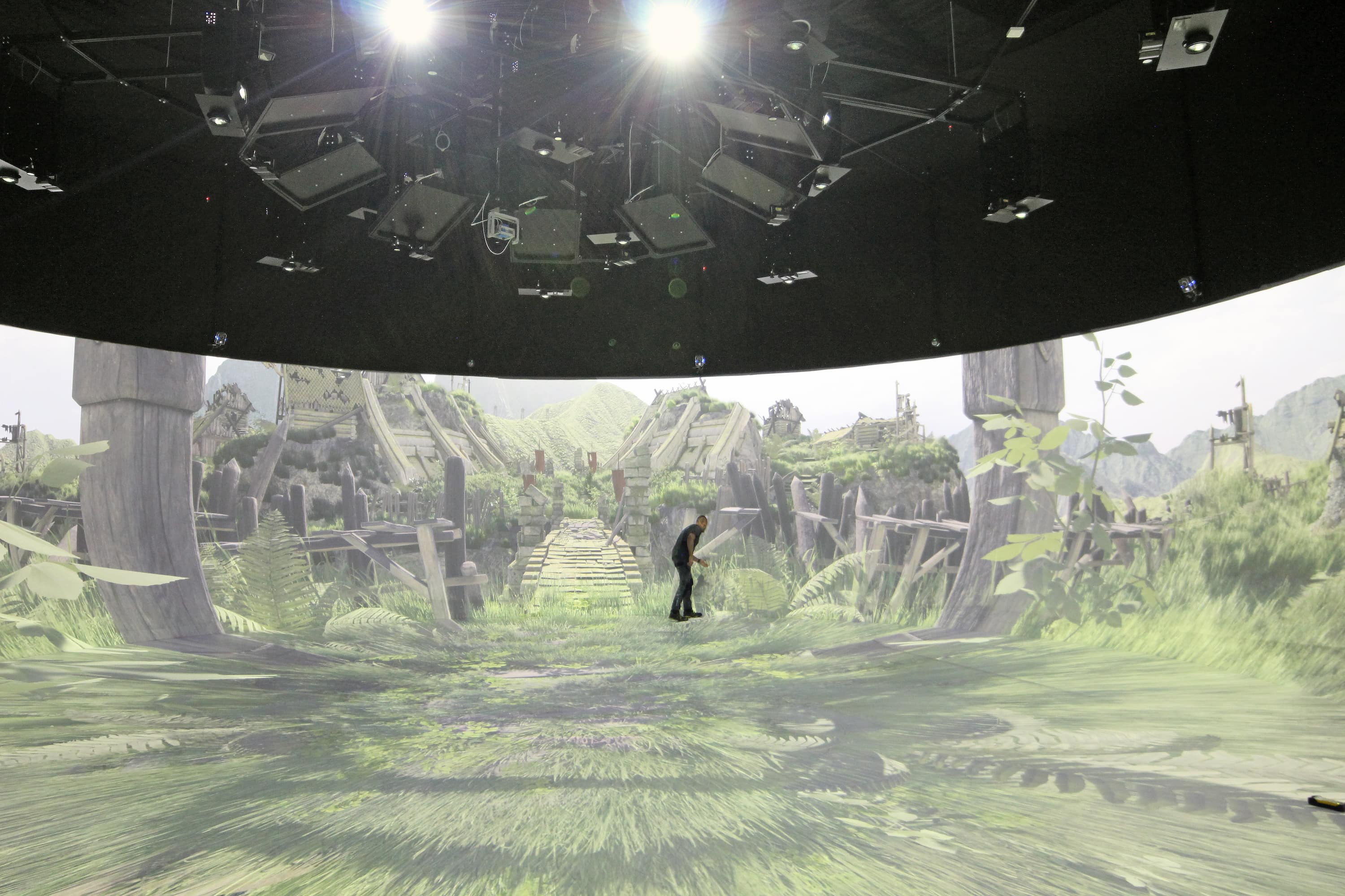 Fraunhofer IFF Elbe Dome 2.0 – 360° Mixed Reality Lab